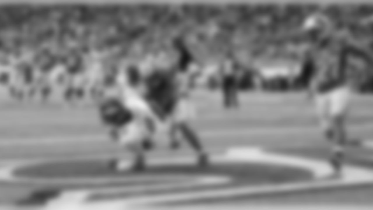 This touchdown by Owen Daniels put the Broncos up 24-12, effectively shutting the door on any realistic hopes for a Lions comeback.