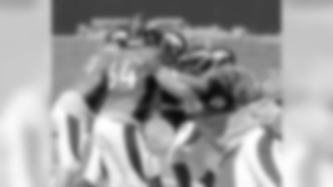 Centers Will Montgomery and Manny Ramirez
