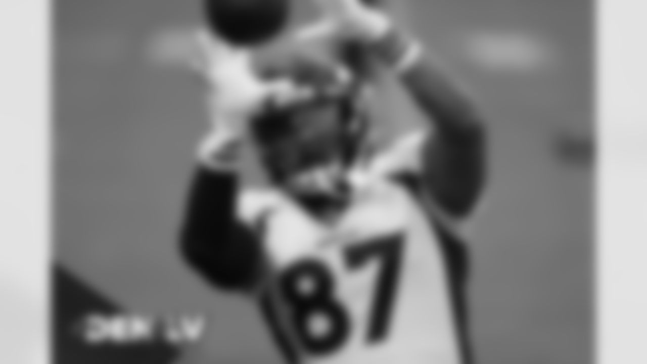 Denver Broncos tight end Noah Fant (87) during the NFL game against the Las Vegas Raiders at Allegiant Stadium in Las Vegas, Nevada, November 15, 2020.
Photo by Zak Krill
