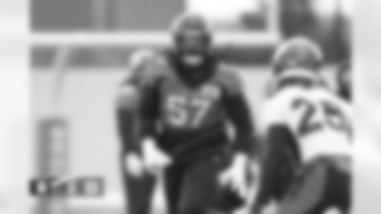 Billy Turner during practice on Thursday, December 15, 2022 at UCHealth Training Center in Englewood, Colorado.
Photo by Gabriel Christus/Denver Broncos