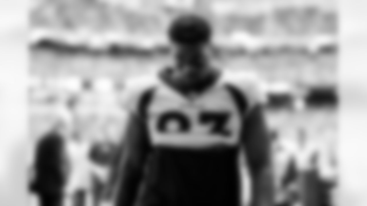 Dre'Mont Jones before the Broncos' Week 16 game against the Las Vegas Raiders at Allegiant Stadium in Las Vegas, Nevada on December 26, 2021. (Photo by David Dermer)