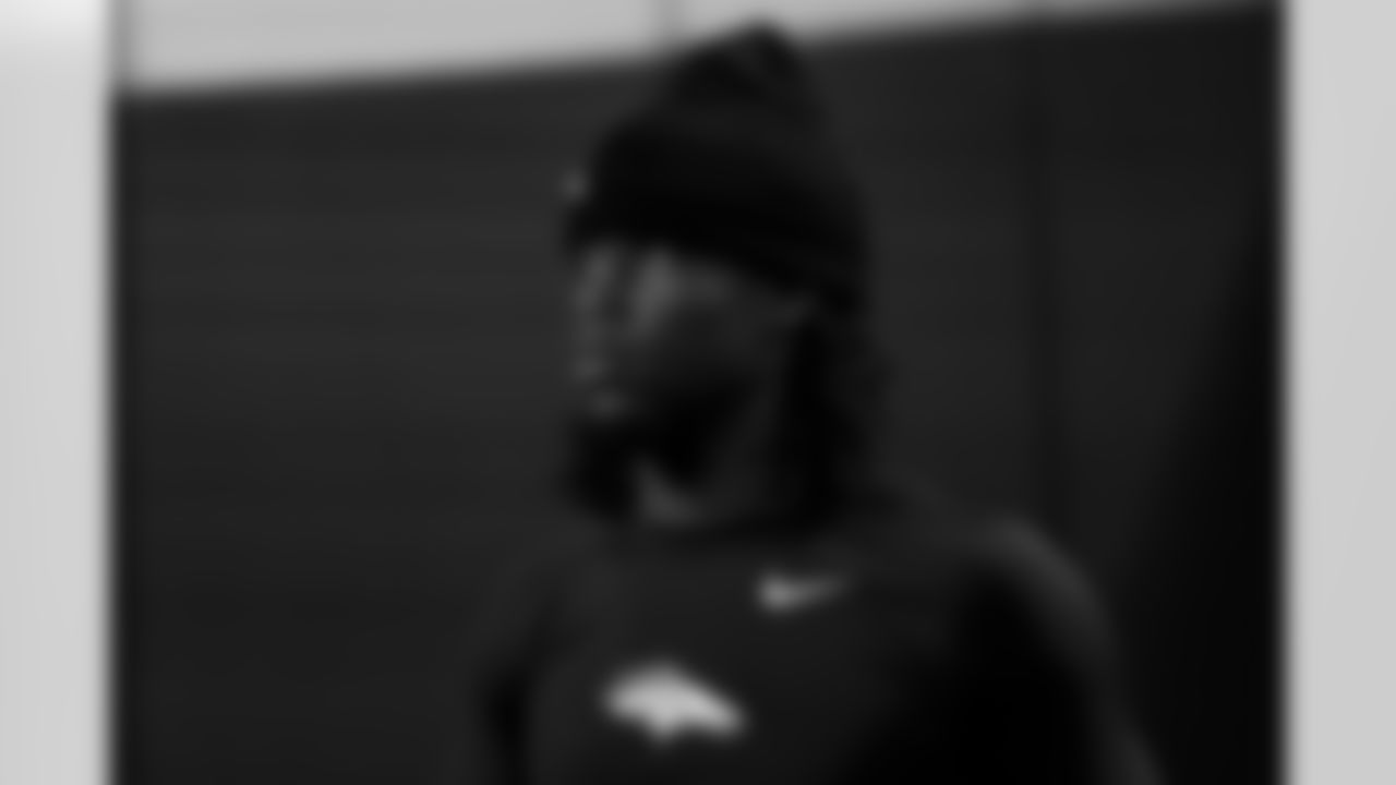 Jerry Jeudy before the Broncos' Week 13 game against the Kansas City Chiefs at GEHA Field at Arrowhead Stadium in Kansas City, Missouri on December 5, 2021. (Photo by Gabriel Christus)