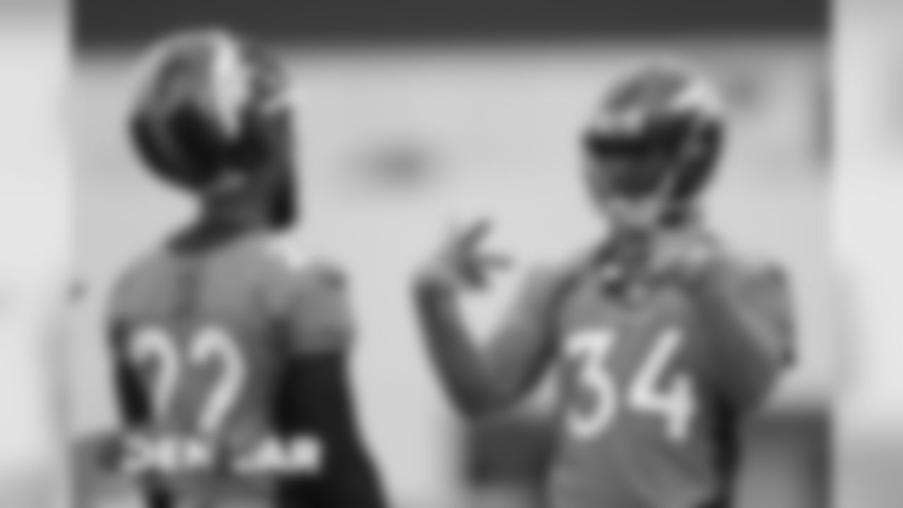 Kareem Jackson and Will Parks during practice in Englewood, Colorado, August 21, 2019.
Photo by Gabriel Christus