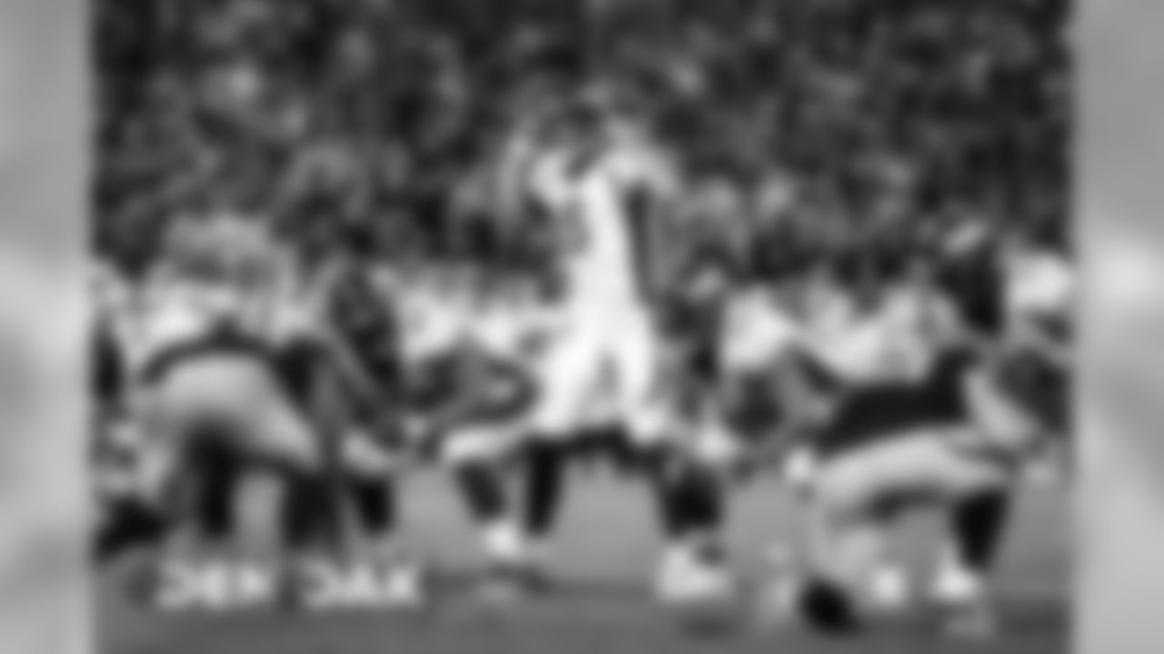 during the NFL game against the Oakland Raiders at Oakland-Alameda County Coliseum in Oakland, California, September 09, 2019.
Gabriel Christus
