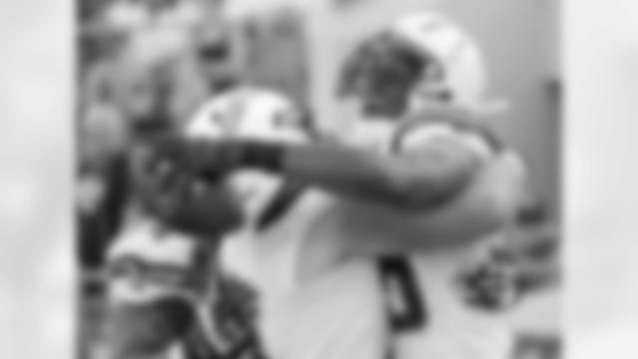 TE Antonio Gates caught four passes for 53 yards and two touchdowns, as the Chargers had one of their more successful days through the air. QB Philip Rivers had 300 passing yards, four touchdowns and no interceptions.