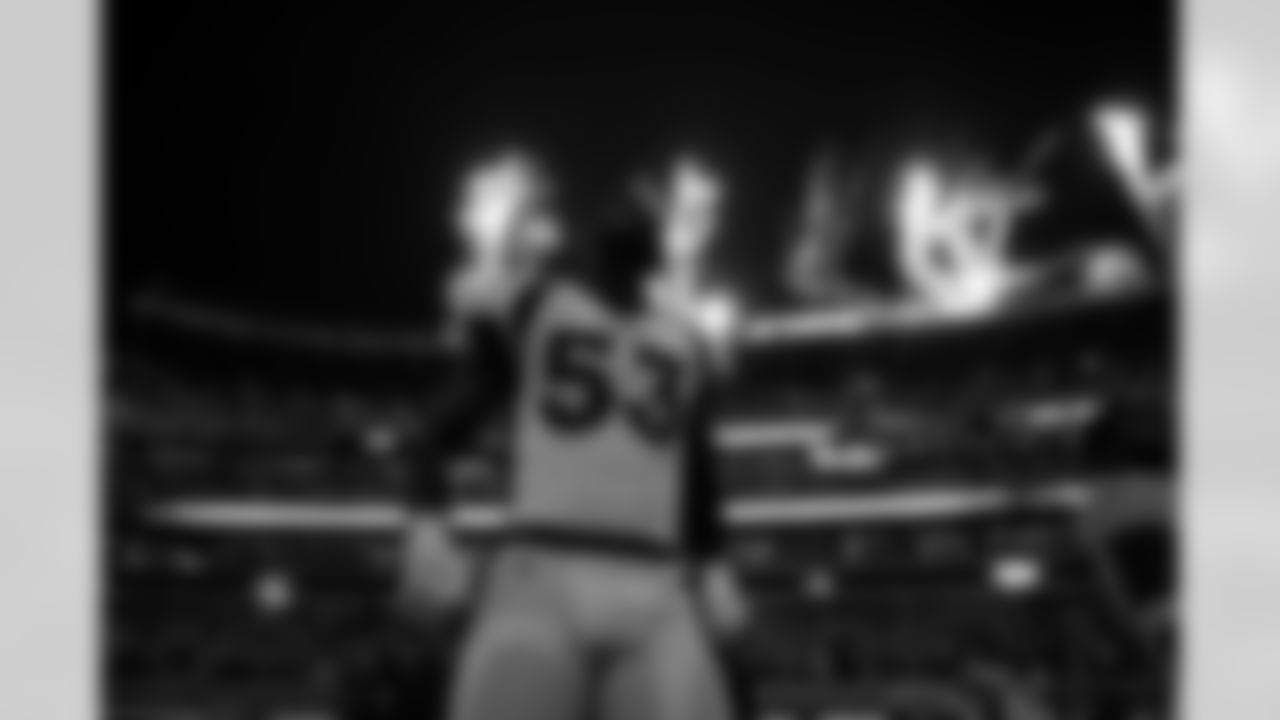 Jonathon Cooper during the Broncos' Week 7 game against the Cleveland Browns at FirstEnergy Stadium in Cleveland, Ohio on October 21, 2021. (Photo by Gabriel Christus)