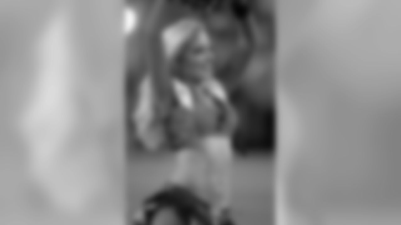 DBC, Cheerleaders, Denver Broncos, 170911, LAC, SDC Hayley Hayley