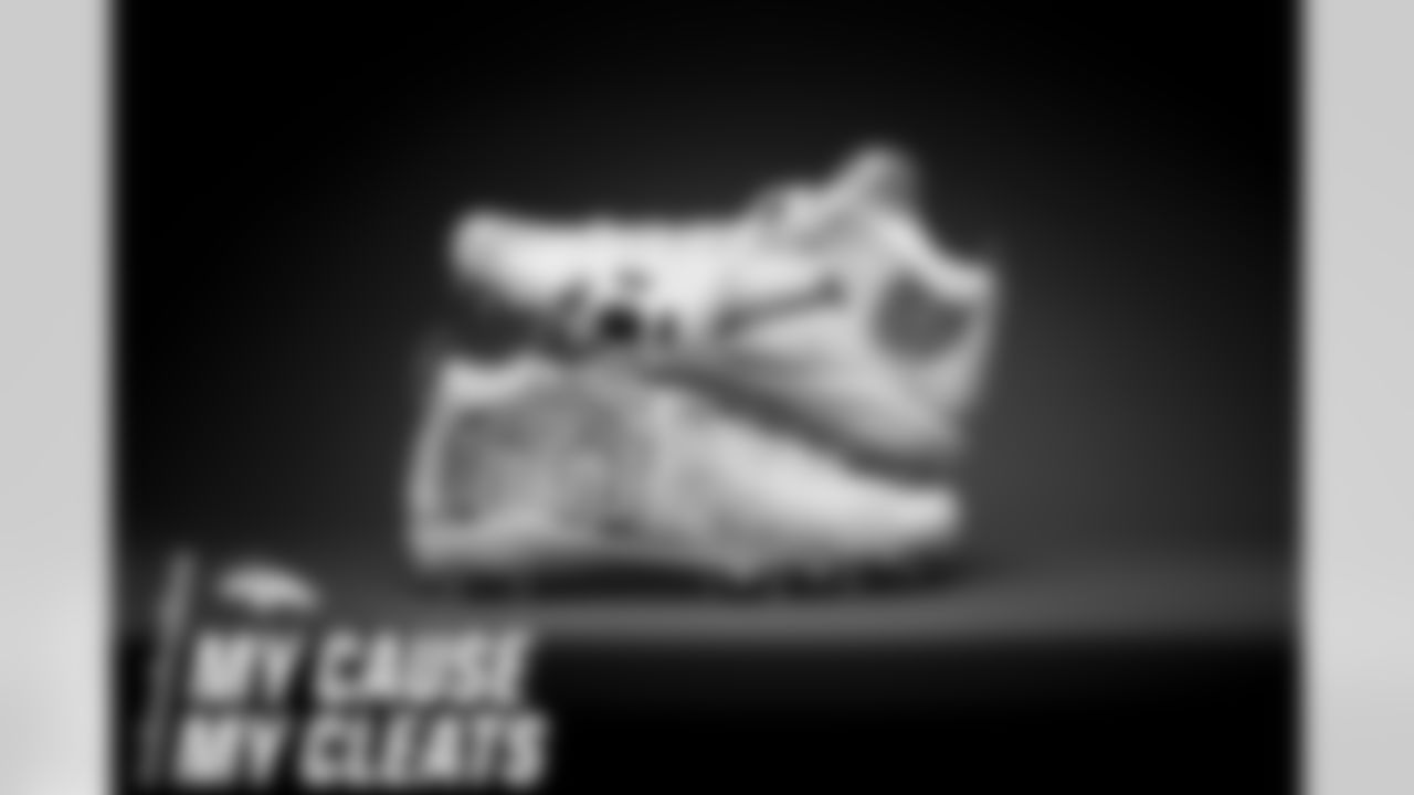 Noah Fant's cleats represent Open Door Mission for the 2020 My Cause My Cleats campaign.
Photo by Gabriel Christus