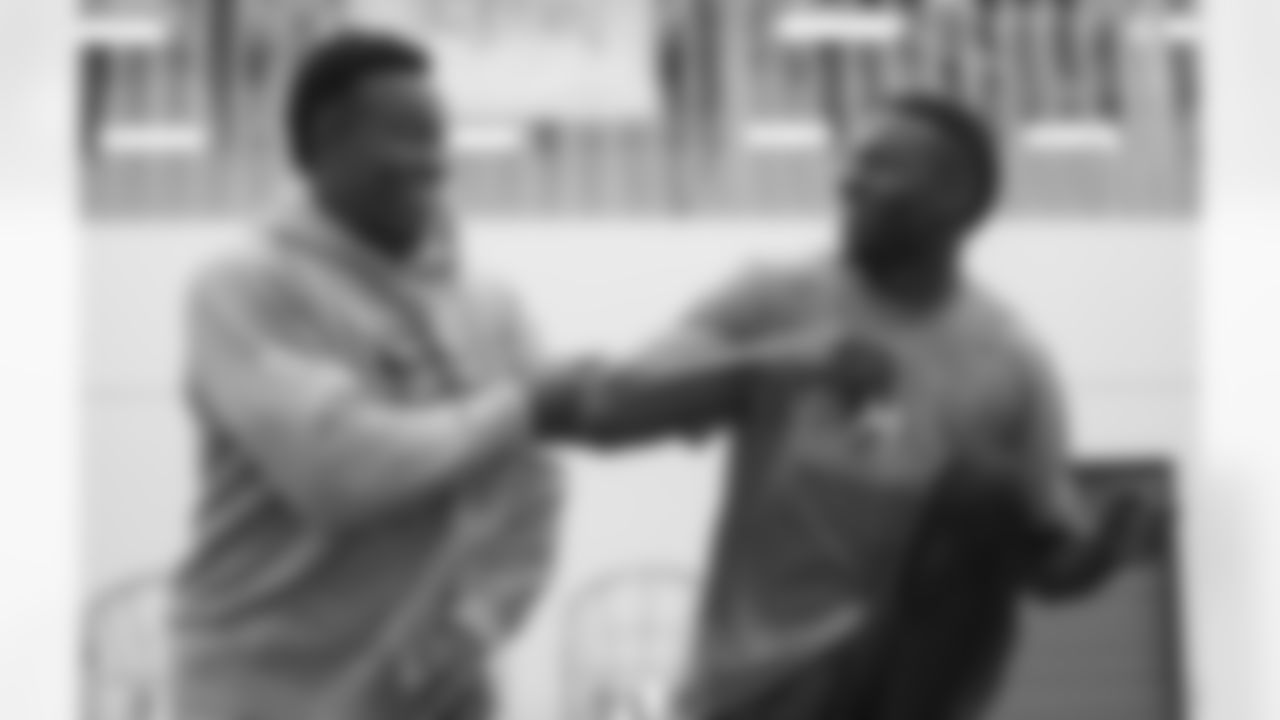 Denver Broncos wide receiver Demaryius Thomas (88) and Denver Broncos wide receiver Emmanuel Sanders (10) at a April 19, 2016 offseason program session. (Ben Swanson)