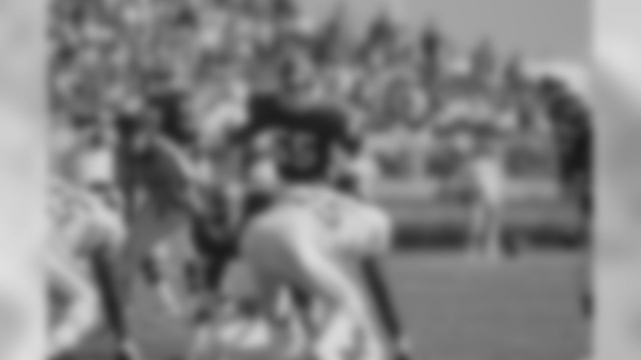 Rick Dennison of the Denver Broncos during the NFL game against the Kansas City Chiefs on September 10, 1989 at Mile High Stadium in Denver, Colorado.
Photo by Eric Lars Bakke