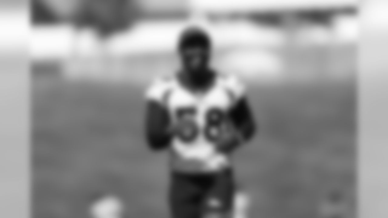 Von Miller during strength and conditioning practice at UCHealth Training Center in Centennial, CO, August 03, 2020.
Photo by Gabriel Christus