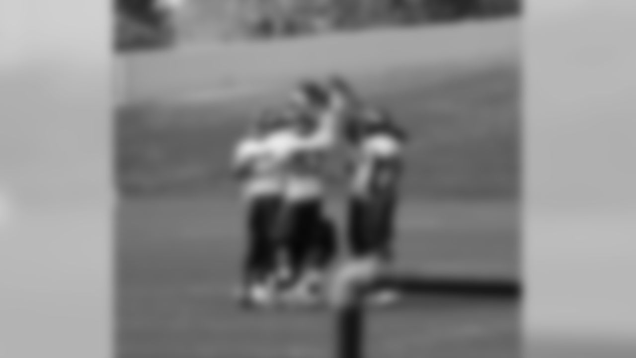 Linebackers