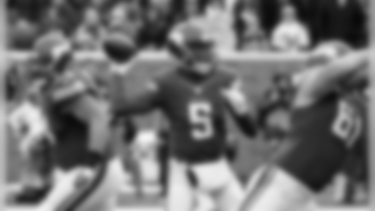 WEEK 4: Sunday, Oct. 4, vs. Minnesota at 2:25 p.m. MDT (FOX)
Above: Teddy Bridgewater looks to pass.
