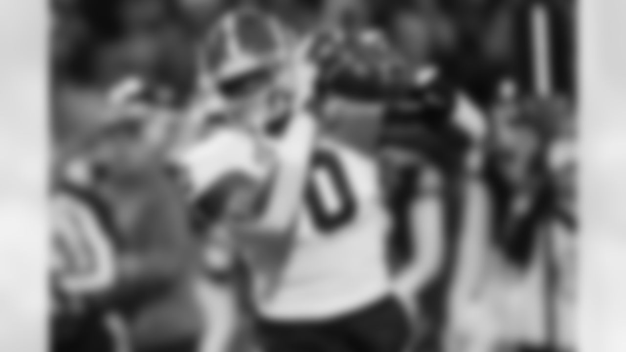 Michael Renner, Pro Football Focus: No. 69
"Washington is a unique 6-foot-7, 270-pound tight end. His height and weight don't do justice to just how massive he is. If your offense wants an offensive tackle who can also run routes and make guys miss after the catch, Washington is your man." - Renner
(AP Photo/Rogelio V. Solis)