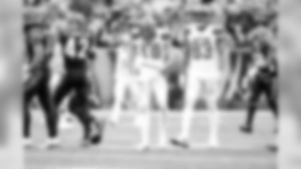 The Cleveland Browns play the Cincinnati Bengals in Week 17.