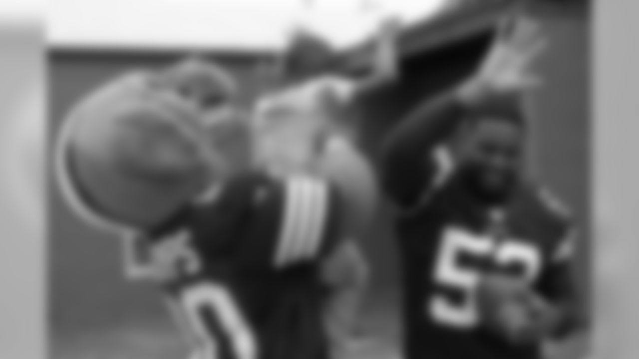 2014 Cleveland Browns Man of the Year | Craig Robertson