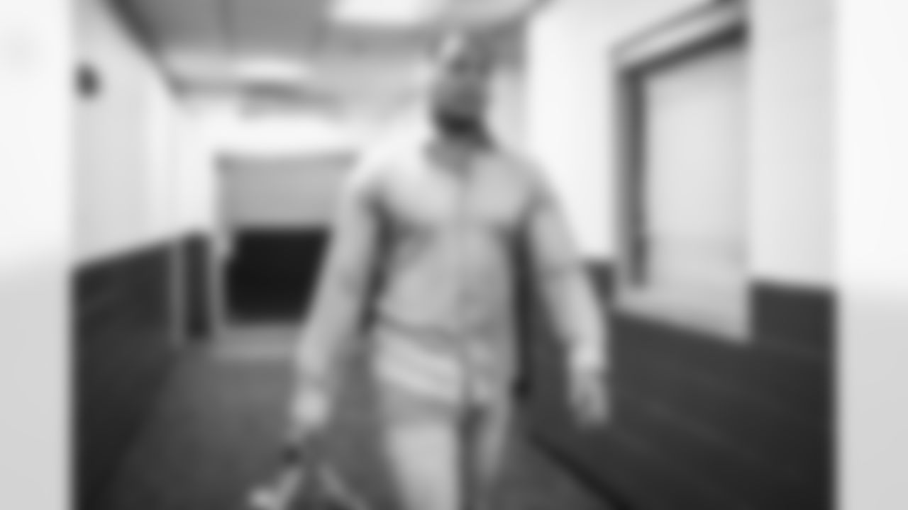 Tight end Pharaoh Brown (84) arrives at the stadium before a NFL football game between the Cleveland Browns and Washington Commanders on January 1, 2023 at FedEx Field.