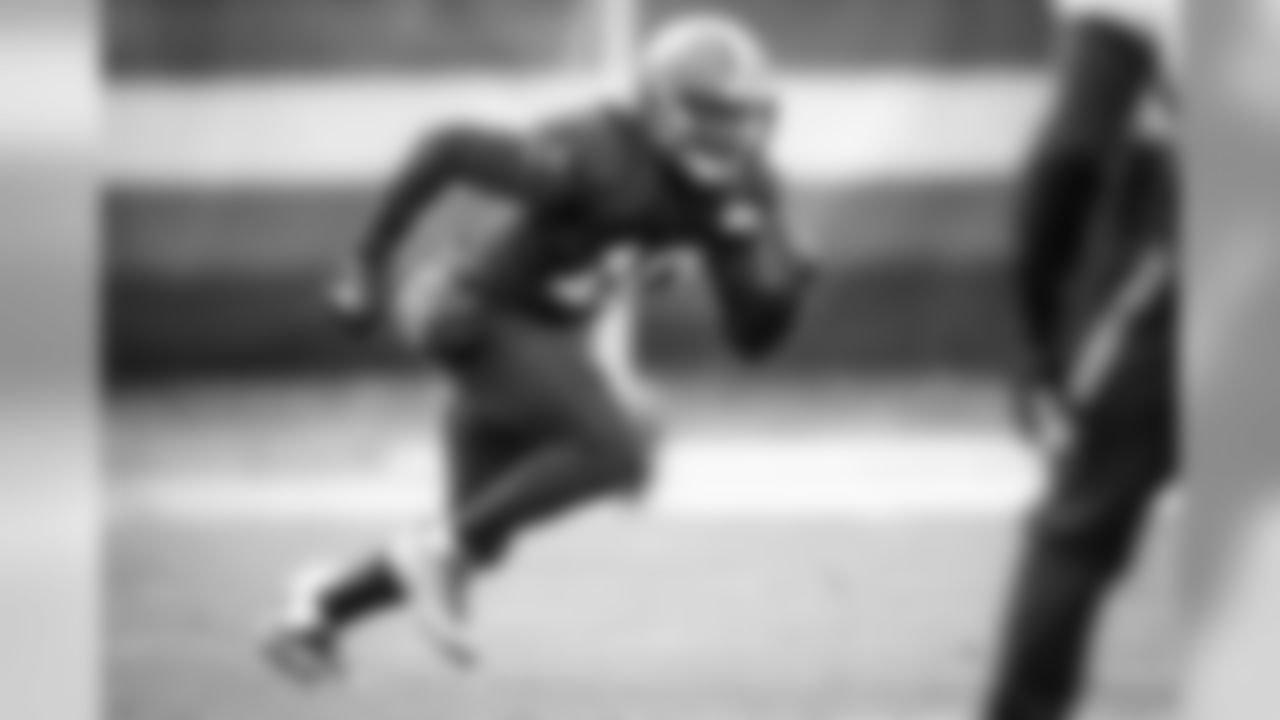 Wide receiver Taywan Taylor (10) during practice on November 6, 2019.