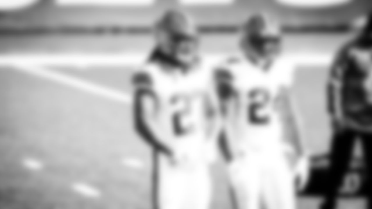 The Cleveland Browns prepare to face the New York Jets.