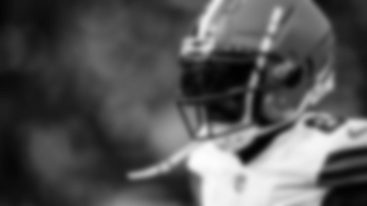 The Cleveland Browns prepare to face the New England Patriots at Gillette Stadium in Week 10 of the 2021 NFL season.