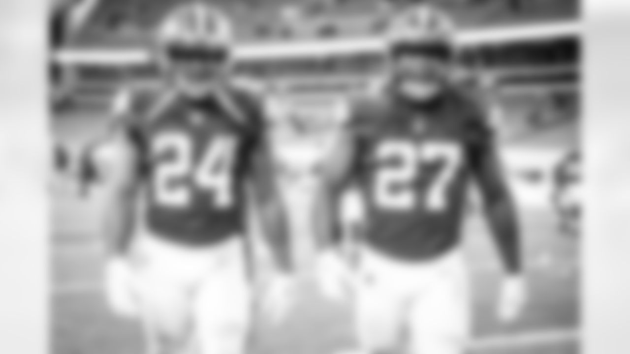 Running Back Nick Chubb (24) and Running Back Kareem Hunt (27) after a NFL football game between the Houston Texans and Cleveland Browns on November 15, 2020 at FirstEnergy Stadium. The Browns won 10-7.