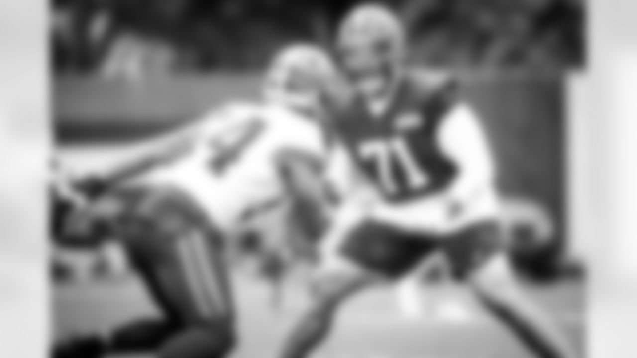Offensive tackle Jedrick Wills Jr. (71) during practice on September 2, 2020