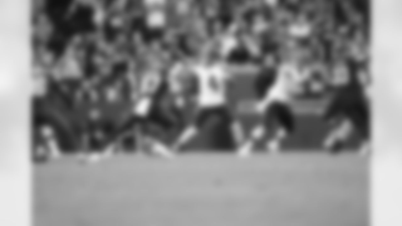Quarterback Deshaun Watson (4) during a preseason NFL football game between the Washington Commanders and Cleveland Browns on August 11, 2023 at Cleveland Browns Stadium.