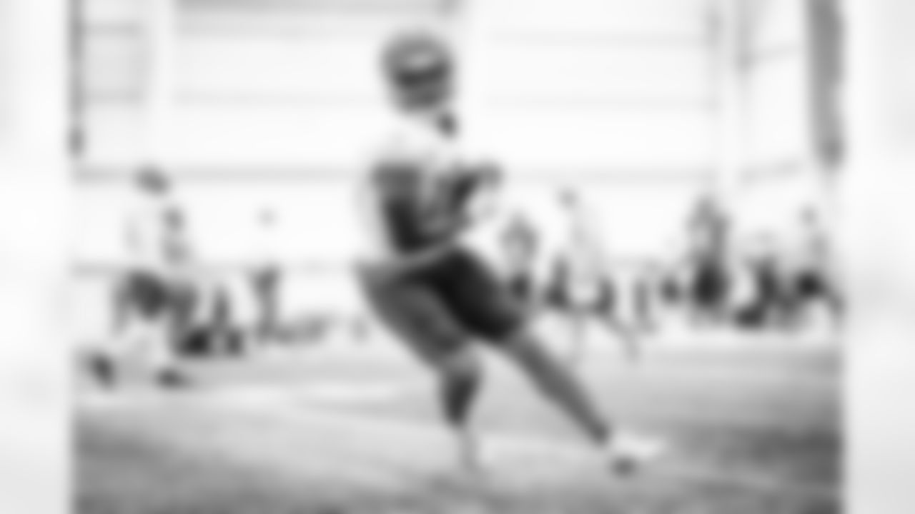Wide receiver Davion Davis (18) during practice on September 22, 2021.