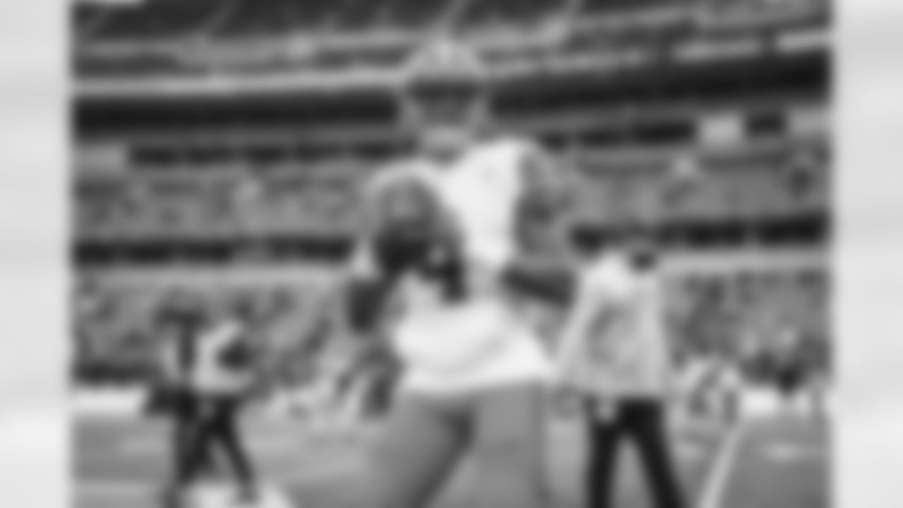 Quarterback Deshaun Watson (4) before a NFL football game between the Cleveland Browns and Cincinnati Bengals on December 11, 2022 at Paycor Stadium.