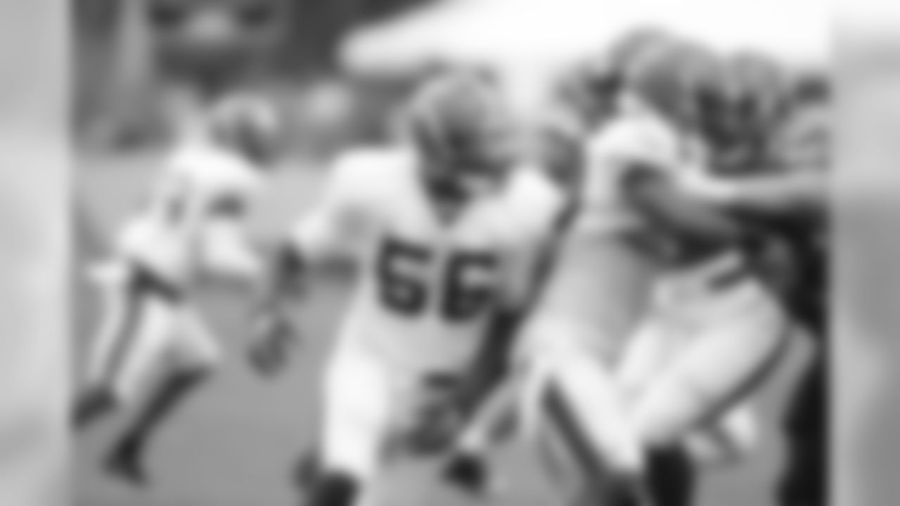 LB Karlos Dansby