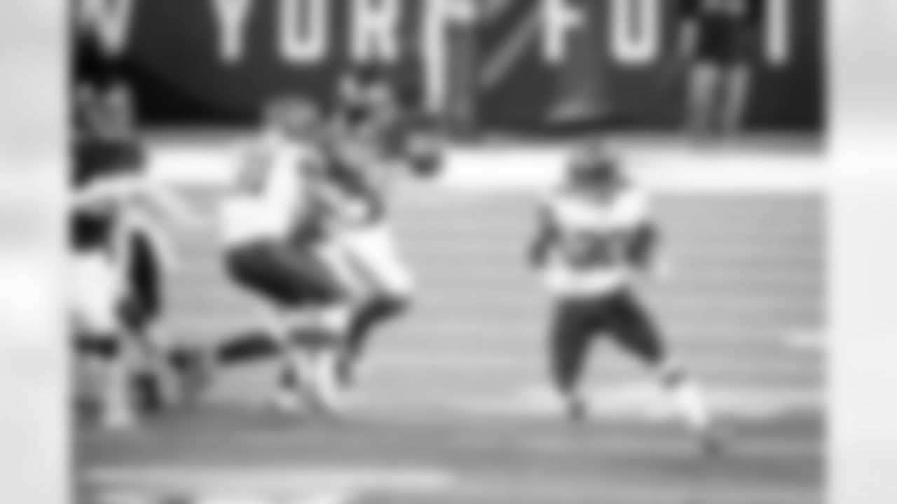 Running Back D'Ernest Johnson (30) during a NFL football game between the Cleveland Browns and New York Giants on December 20, 2020 on Sunday Night Football at MetLife Stadium. The Browns won 20-6.