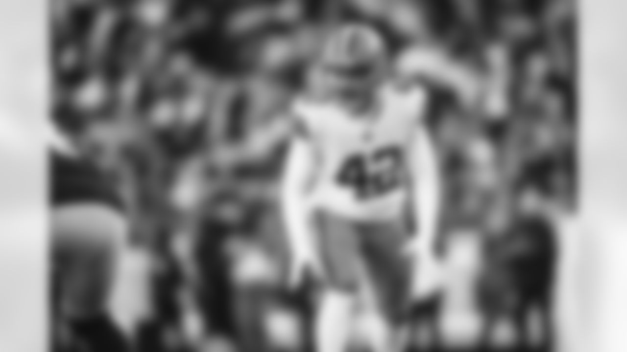 Linebacker Tony Fields II (42) during a NFL football game between the Cleveland Browns and Pittsburgh Steelers on January 8, 2023 at Acrisure Stadium.