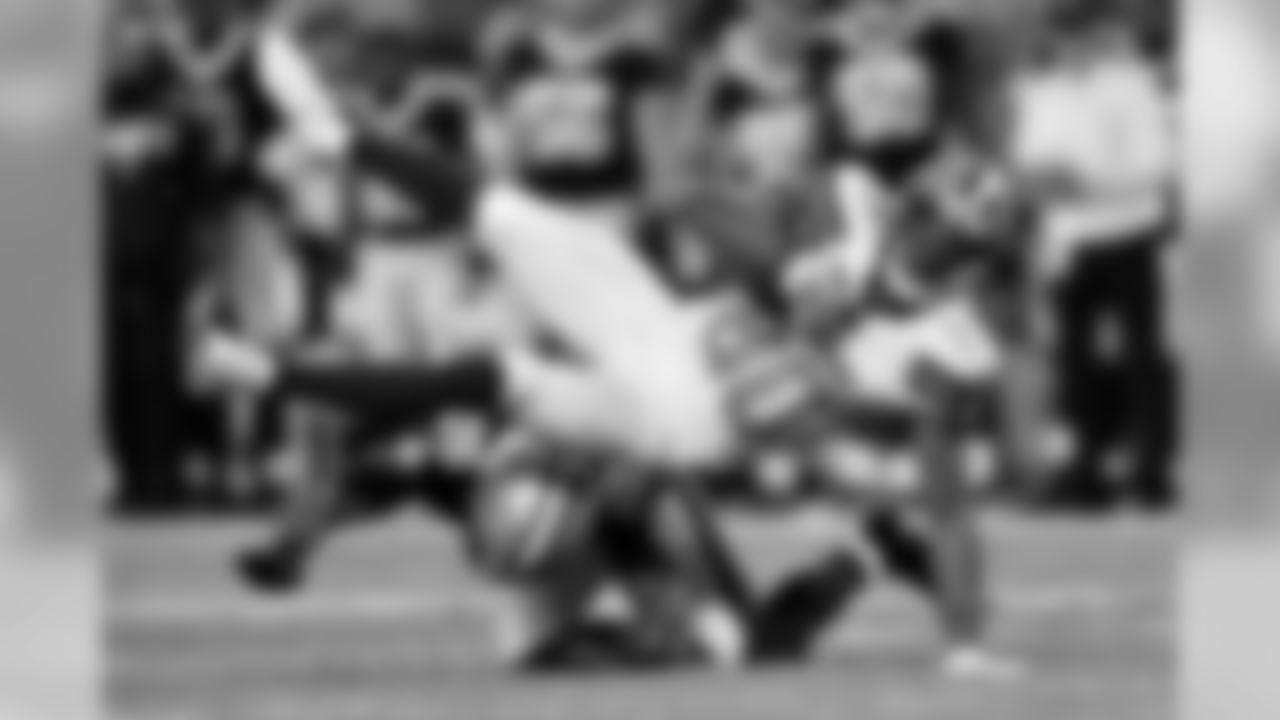 WR Ricardo Louis is tackled.