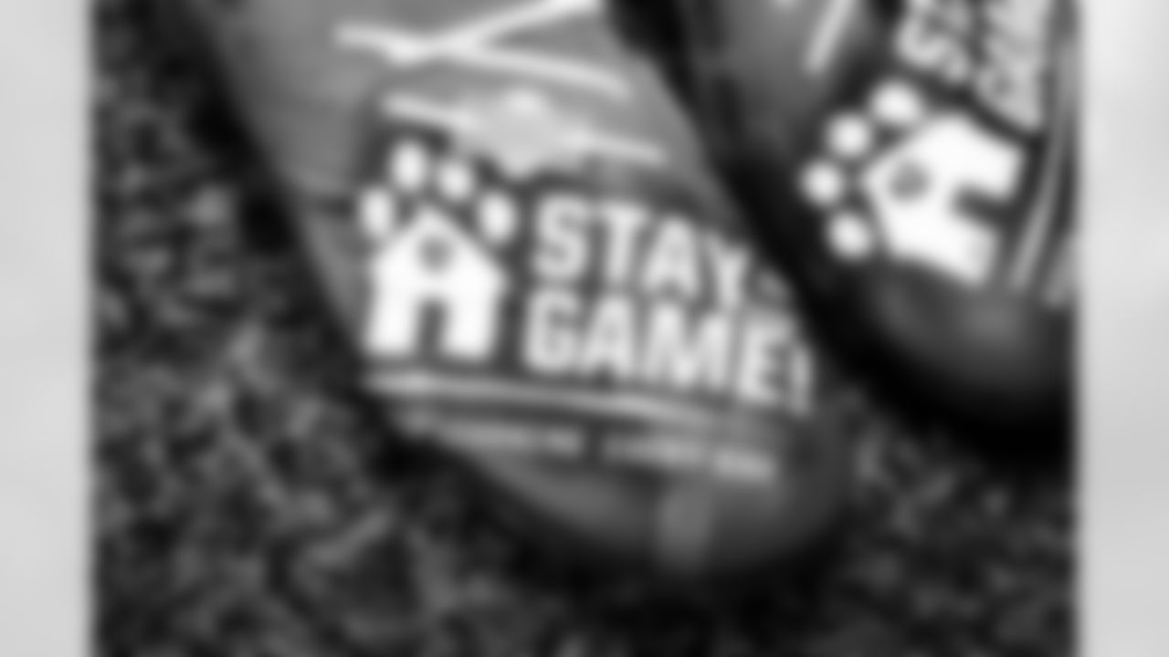 Running back Demetric Felton (25) - Stay in the Game