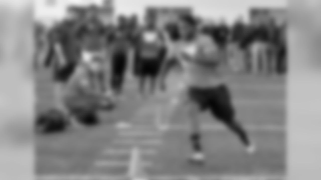 LB Lorenzo Mauldin