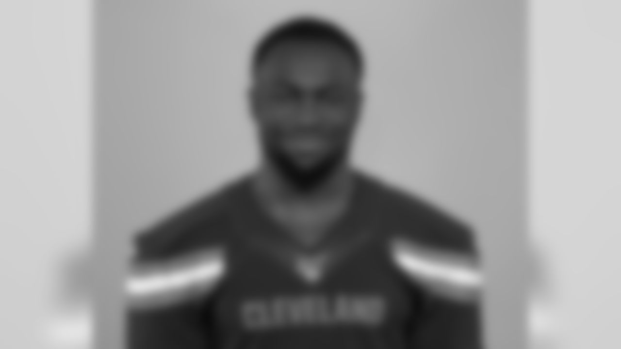 Running Back Trayone Gray (43)