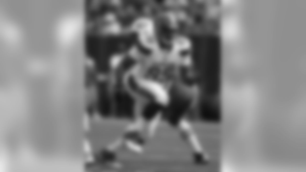 DL Myles Garrett in action against the Jets.