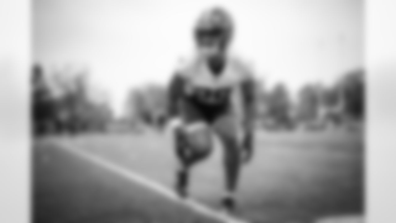 Cornerback Cameron Mitchell (29) during practice on the first day of Rookie Minicamp at CrossCountry Mortgage Campus on May 12, 2023.
