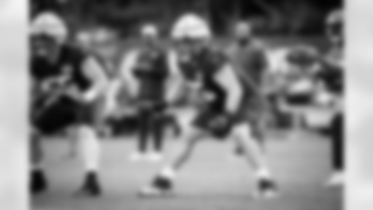Offensive guard Joel Bitonio (75) during the fourteenth day of training camp at CrossCountry Mortgage Campus on August 16, 2022.
