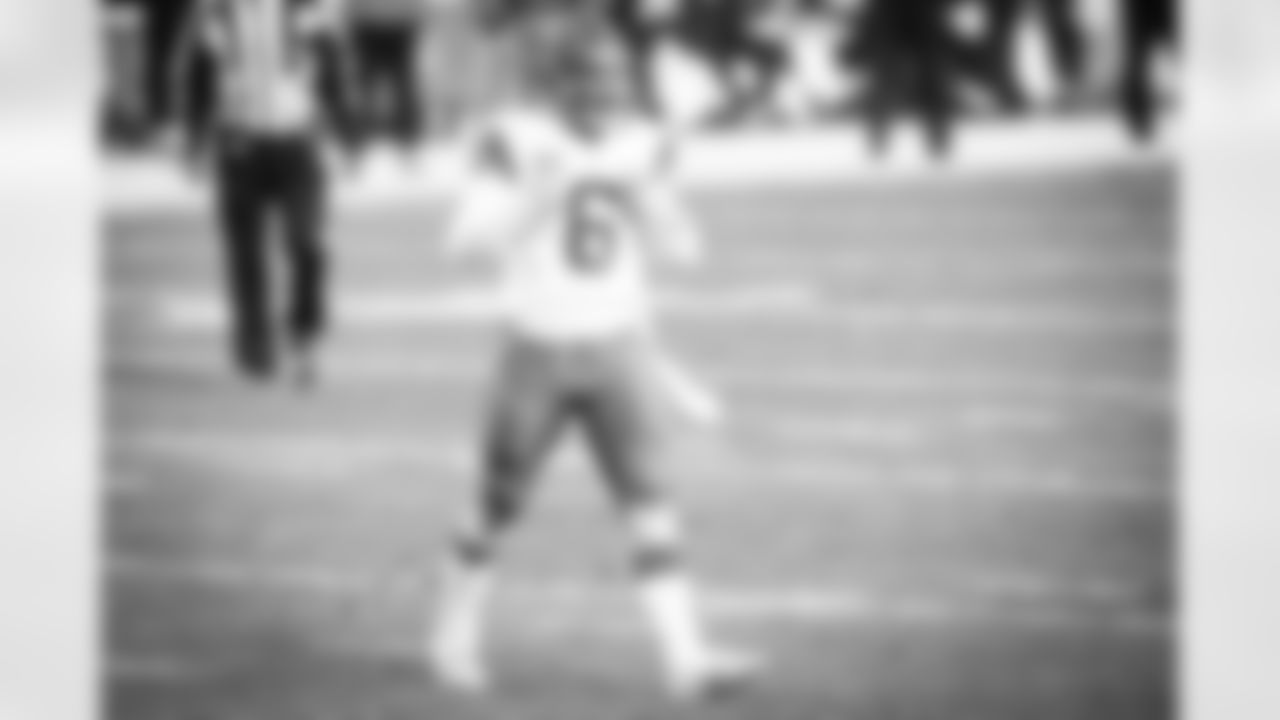 Quarterback Baker Mayfield (6) during a NFL wild-card playoff football game between the Cleveland Browns and Pittsburgh Steelers on January 10, 2021 at Heinz Field. The Browns won 48-37.