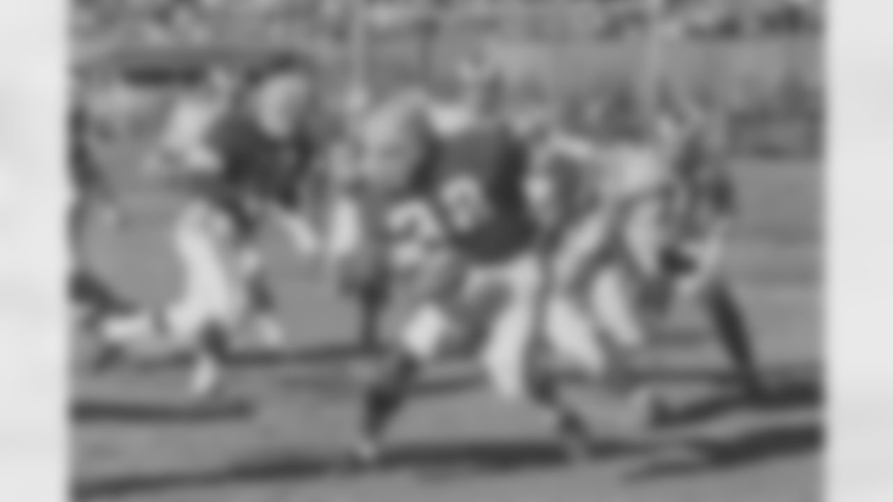 A photo from the Cleveland Browns Historical Archive