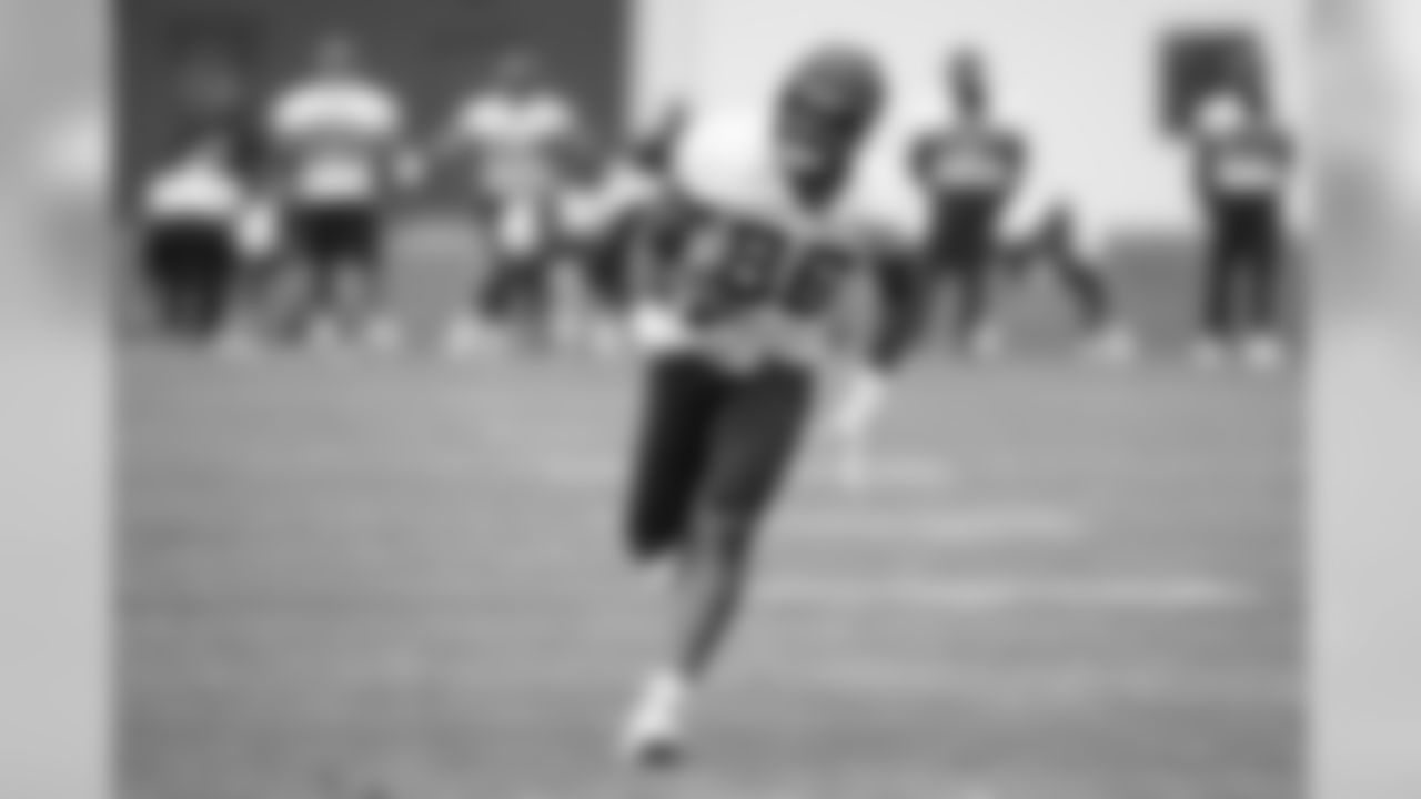 Tight end Pharaoh Brown (86) during the eighth practice of OTAs on May 29, 2019.