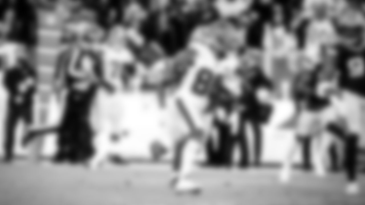 The Cleveland Browns play the Green Bay Packers at Lambeau Field in Week 16 of the 2021 NFL season.