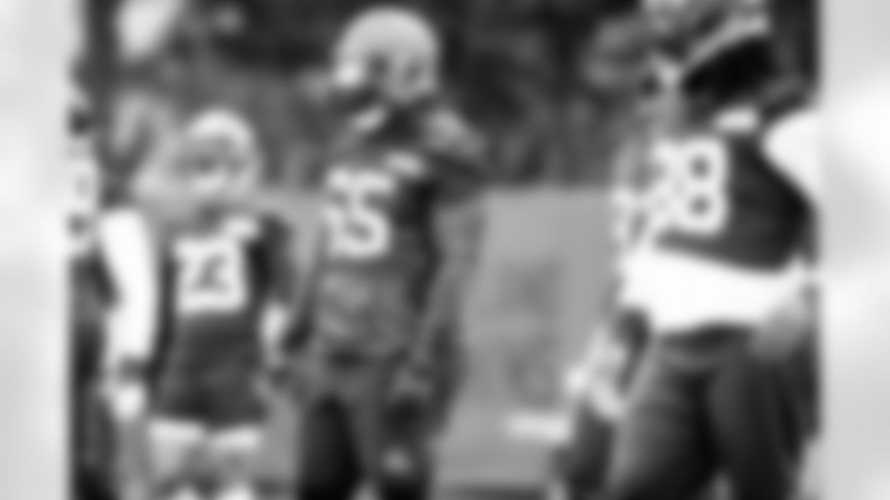 Defensive tackle Larry Ogunjobi (65) during practice on October 14, 2020