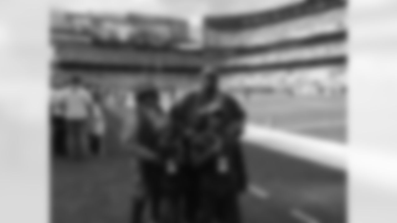 #give10