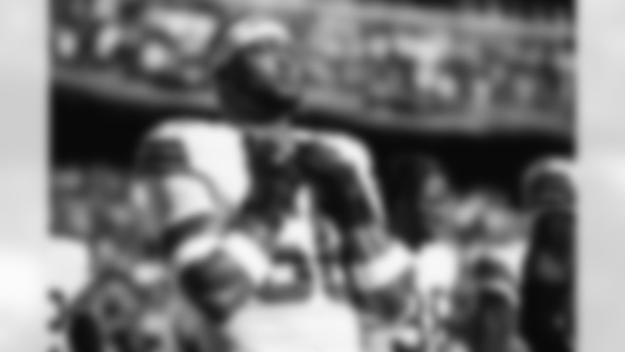 Linebacker Tae Davis (56) before a NFL football game between the Cleveland Browns and Washington Commanders on January 1, 2023 at FedEx Field. The Browns won 24-10.