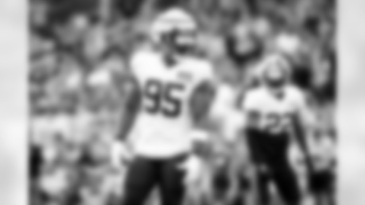 Defensive end Myles Garrett (95) during the eleventh day of training camp at CrossCountry Mortgage Campus on August 9, 2022.