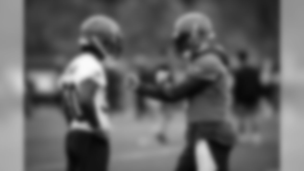 D'Ernest Johnson and Quarterback Baker Mayfield (6) during the fifth practice of OTAs on May 22, 2019.