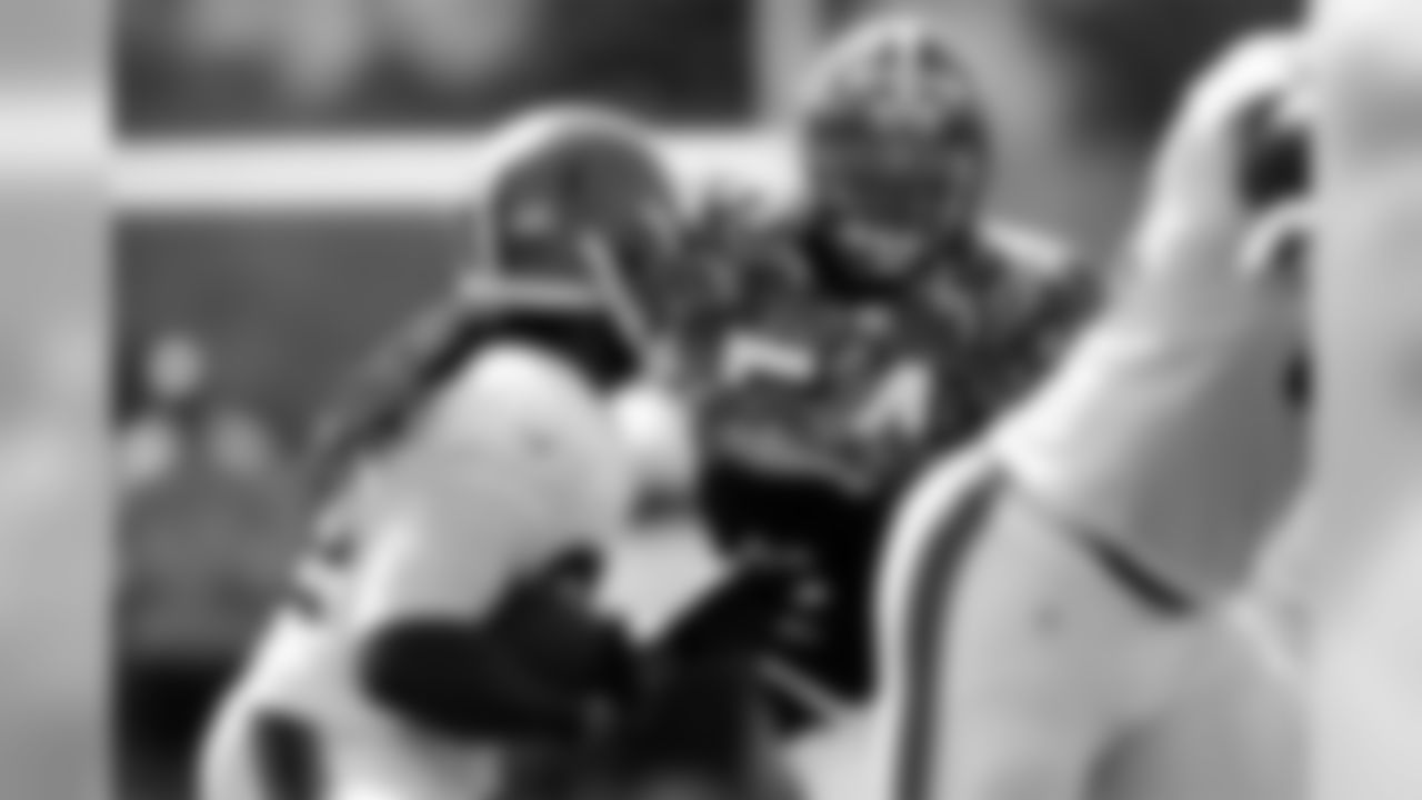 LB Scott Solomon