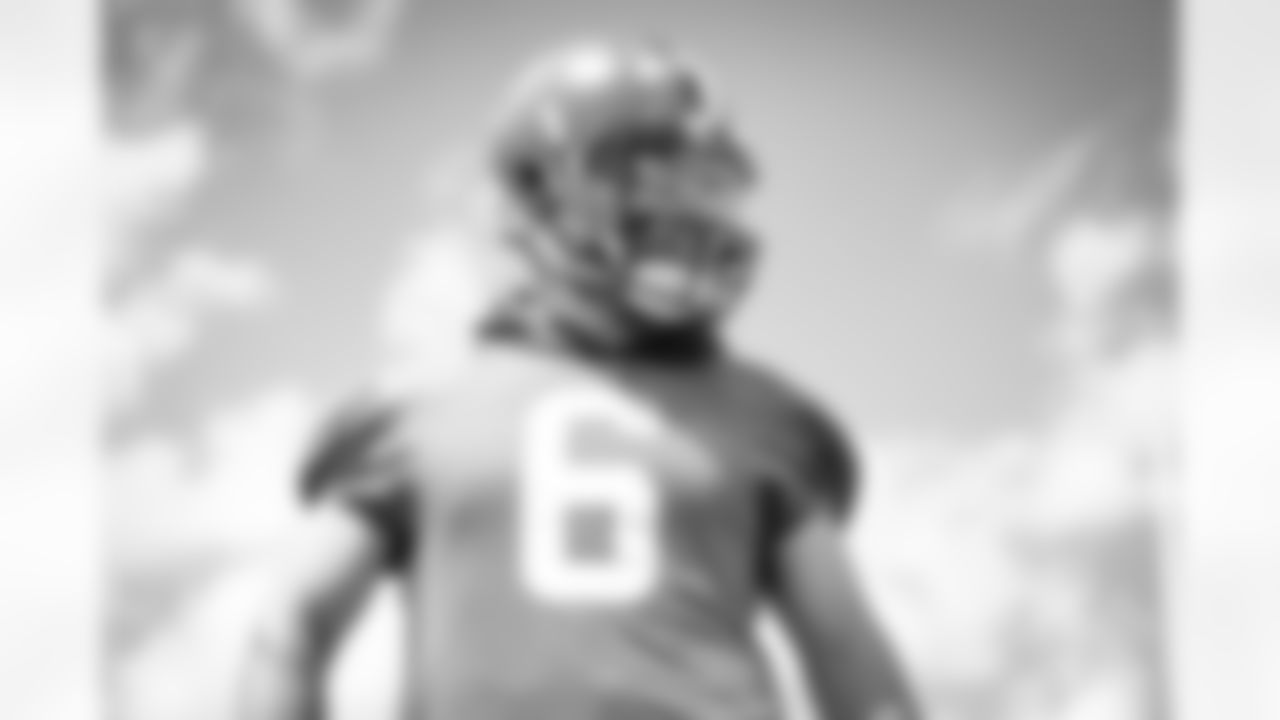 Quarterback Baker Mayfield (6) during the third day of training camp on July 30, 2021.